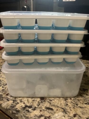 DOQAUS Ice Cube Tray with Lid and Bin - 4 Pack Silicone Ice Cube Trays for Freezer, Stackable Ice Bucket Kits with Storage Container & Scoop for Kitchen, RV, Cocktail, Coffee photo review