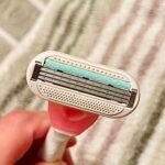 Gillette Venus Sensitive Women's Disposable Razors - Single Package of 3 Razors photo review