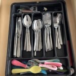 Ukeetap Extra Large Expandable Silverware Organizer, BPA-Free Food Safety Cutlery Organizer, Kitchen Utensil Drawer Organizer, Adjustable Silverware Holder, Suitable for Spoons, Forks, and Knives, Black photo review