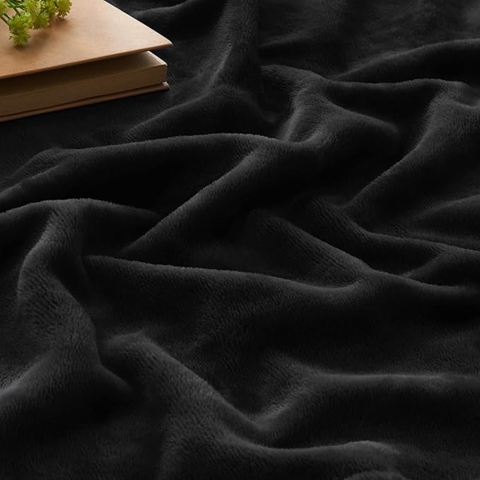 BEDELITE Wool Blanket in Black, suitable for sofas and beds, luxurious plush comfort blanket, 50 x 60 inches, ultra-soft, warm, and lightweight blanket, ideal for travel and camping.