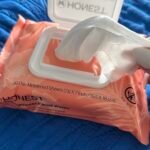 Honest Beauty Fragrance-Free Cleansing and Makeup Removing Wipes | Plant-based, hypoallergenic, gentle for sensitive skin | 90 wipes photo review