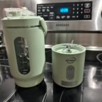 Personal Portable Blender, Detachable To-Go Cup& Carry Handle,17oz Blender Cup for Shakes and Smoothies, Rechargeable Mini Juicer for Gym, Baby Food, Auto-Shutoff, BPA Free, Green photo review
