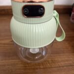 Personal Blender, Compact Cordless, BPA-Free, 20 oz (600ml), USB-C Rechargeable – Makes Juices, Milkshakes, Smoothies – Ideal for Travel, Gym, Office photo review