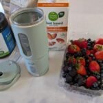 Personal Portable Blender, Detachable To-Go Cup& Carry Handle,17oz Blender Cup for Shakes and Smoothies, Rechargeable Mini Juicer for Gym, Baby Food, Auto-Shutoff, BPA Free, Green photo review